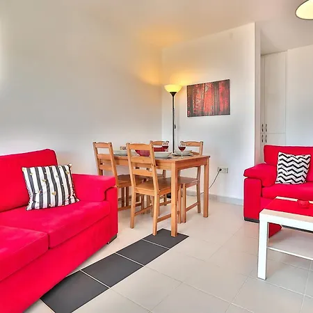 Kasinn Apart Kirmizi Apartment *